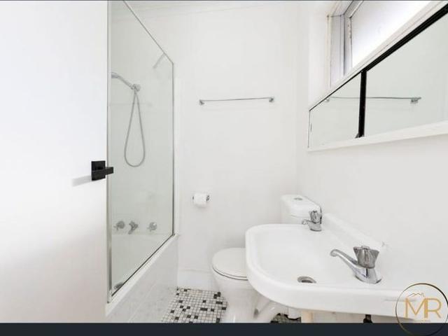 Convenient Low Maintenance Living in the Heart of West Footscray