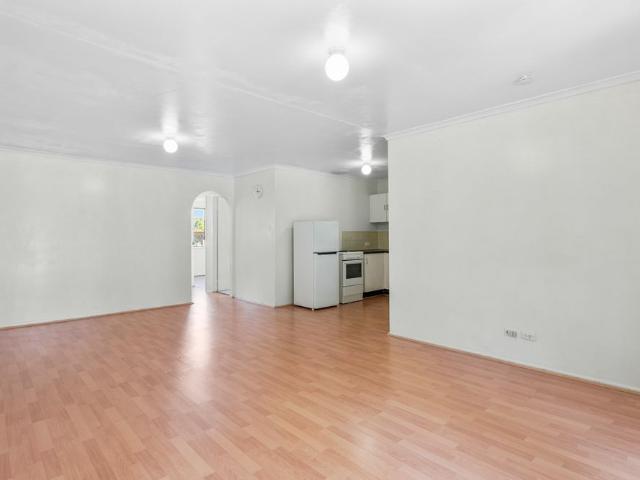 Convenient Low set Townhouse in a Secure Complex