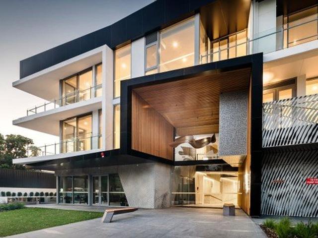 Convenient Riverside Living in the Heart of Rivervale