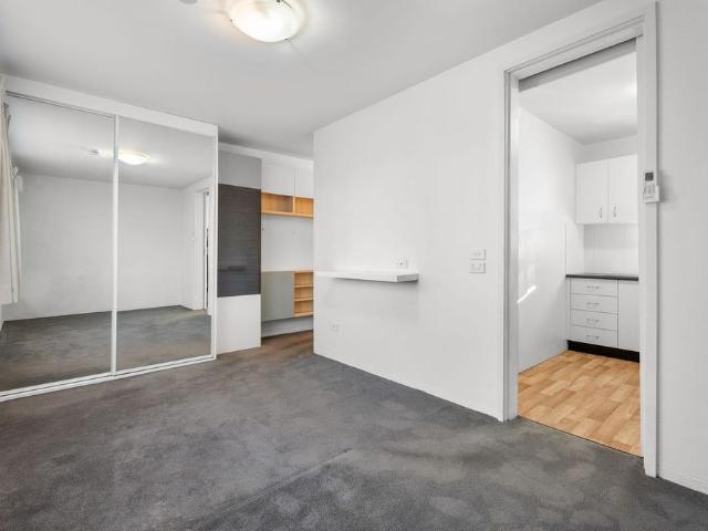 Convenient Studio Apartment