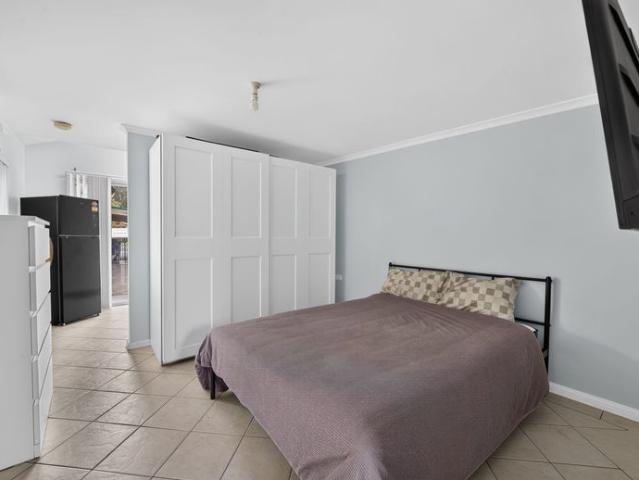Convenient Studio Living – Furnished & All Inclusive
