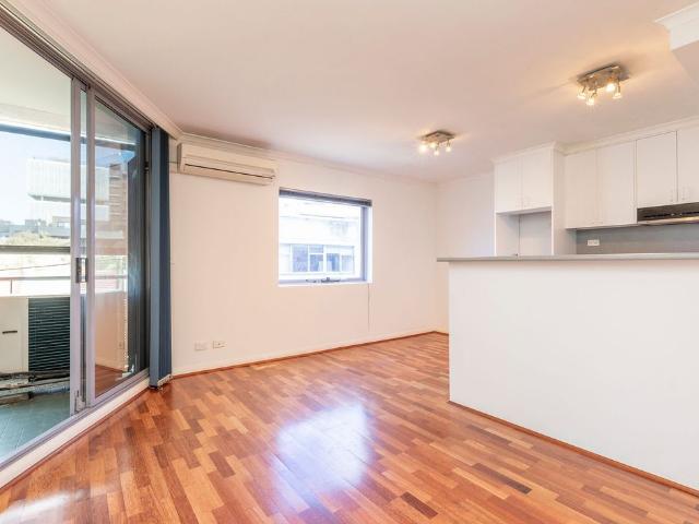 Convenient Surry Hills Living with Parking