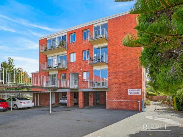 Convenient Sandy Bay Living