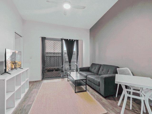 Convenient & Secure 1 Bedroom Unit