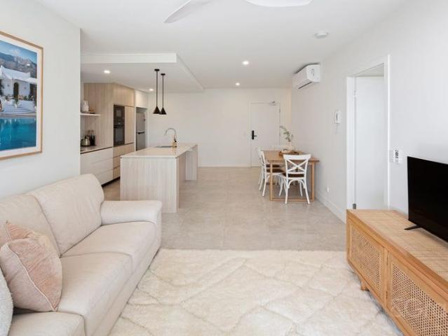 Convenient & Sophisticated Chermside Living