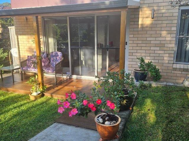 Convenient, spacious, newly renovated apartment in Charlestown