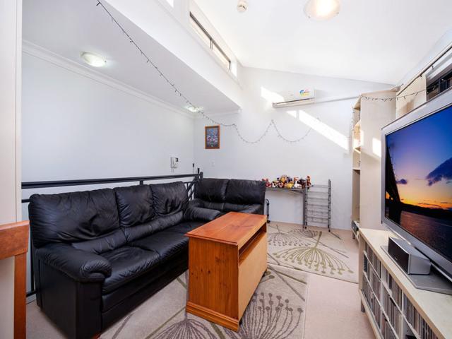 Convenient split level 2 bedroom apartment