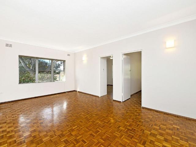 CONVENIENT TWO BEDROOM APARTMENT!