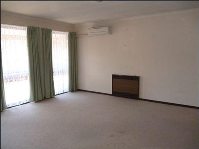 Convenient Two Bedroom Unit