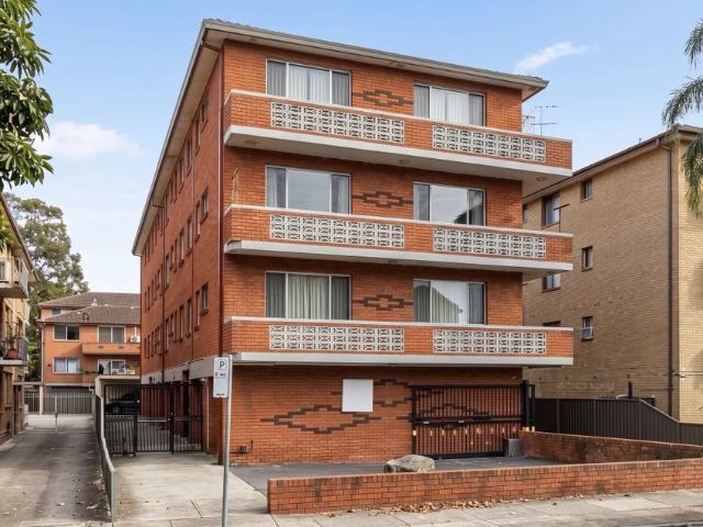 Convenient Two Bedroom Unit in the Heart of Cabramatta