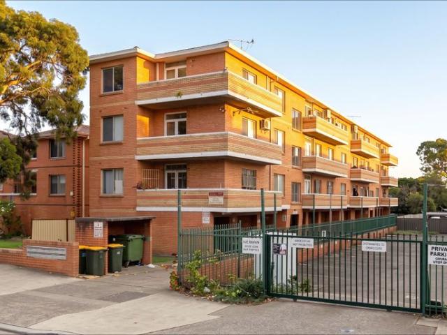 Convenient Two Bedroom Unit in the Heart of Cabramatta