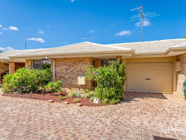 Convenient Two Bedroom Unit Just Minutes from Mandurah Foreshore