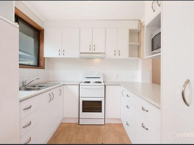 Convenient Townhouse in Prime Southern Gold Coast Location