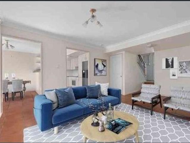 Convenient Townhouse Living in the Heart of Sinnamon Park