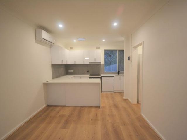 Convenient Unit in Bushland Setting
