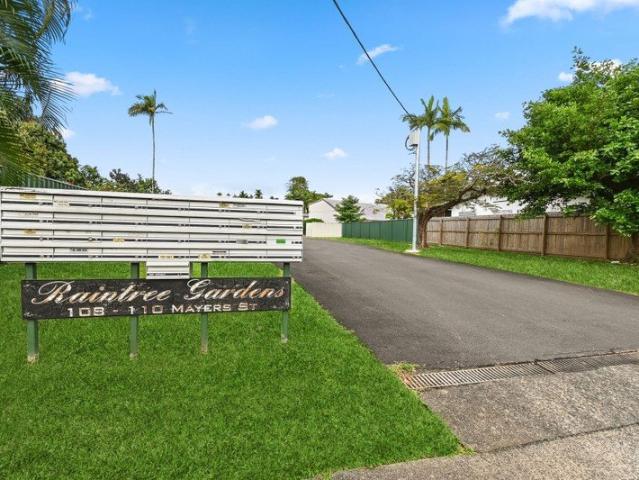 Convenient Unit Living in Manunda