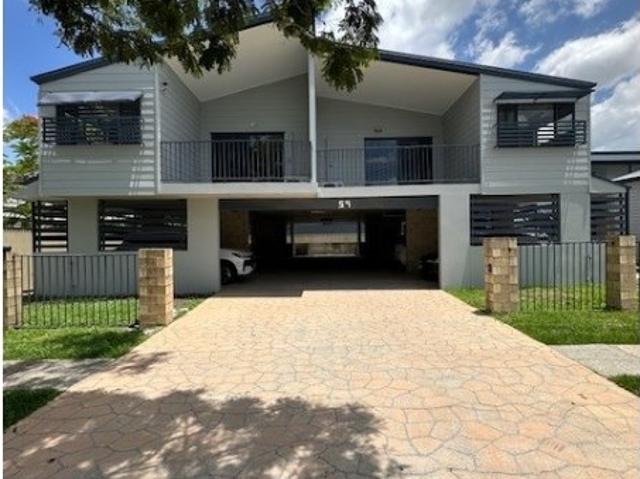 Convenient 2 Bedroom Unit in Great Rocklea Location