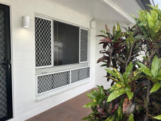 Convenient 2 Bedroom Unit in Rosslea Perfect Location!