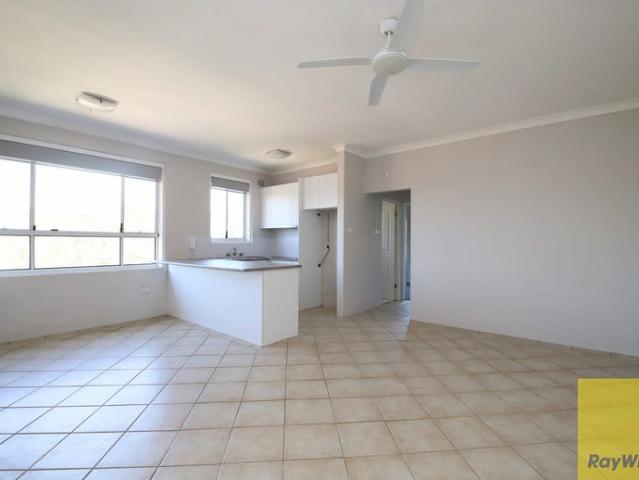 Convenient 2 Bedroom Unit in the Heart of Roselands