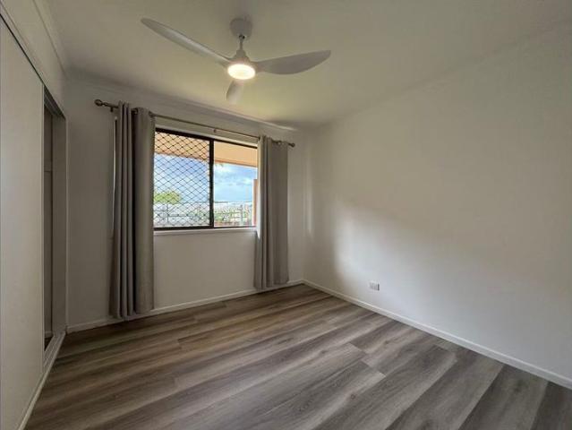 CONVENIENT 2 BEDROOM UNIT – WATER, ELECTRICITY & WIFI INCLUDED