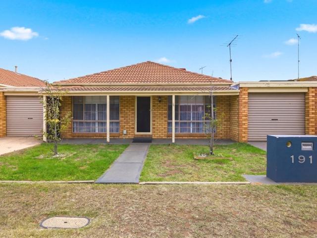 Convenient 3 Bedroom Unit