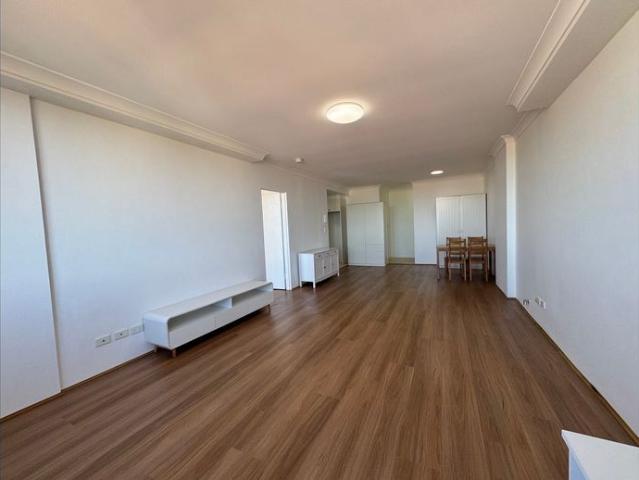 Conveniently Located 1 BR Apartment in Security Building