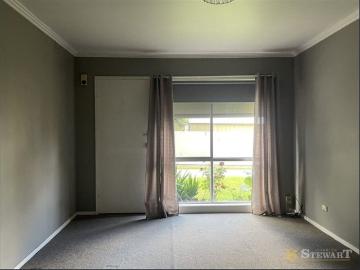 Conveniently Located 2 Bedroom Unit