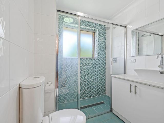 Conveniently Located 2 Bedroom Unit in the Heart of Harris Park
