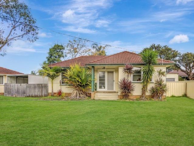 Conveniently located 3 Bedroom Home on Large Block