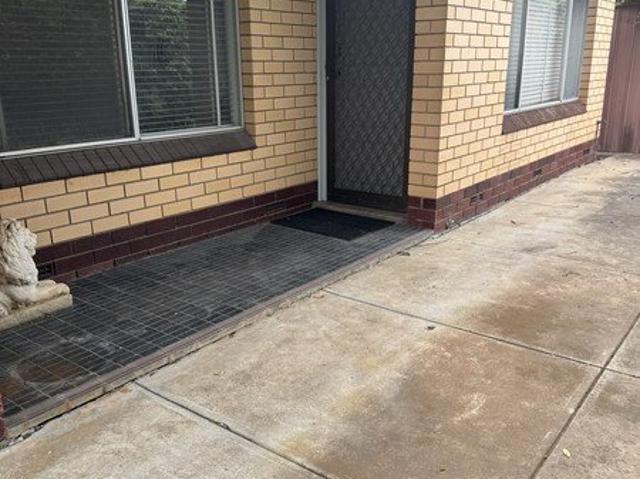 Conveniently Located Three Bedroom Unit