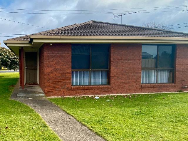 Conveniently Located Two Bedroom Unit