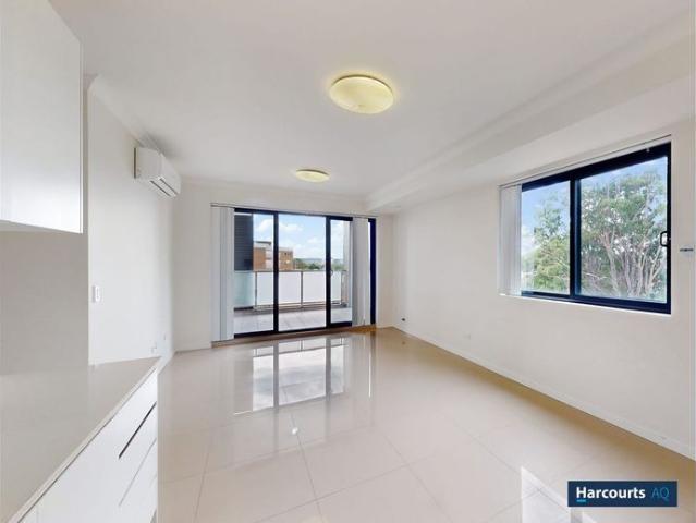 Conveniently Located Two Bedroom Apartment