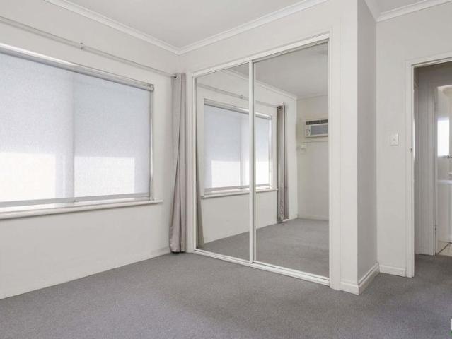 Conveniently Located Unit