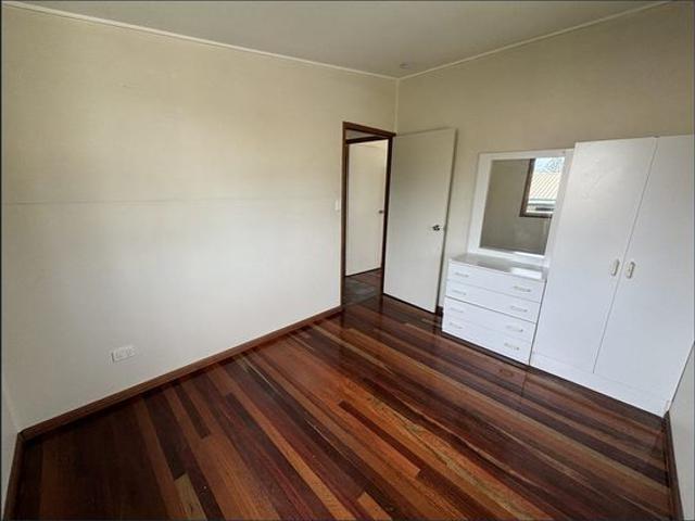 Conveniently Located Unit
