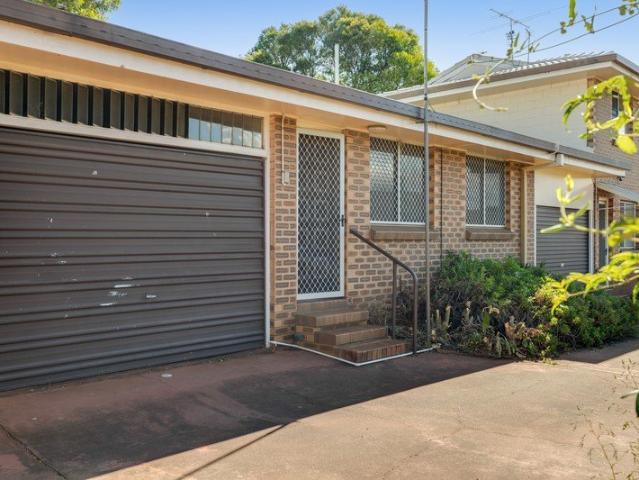Conveniently Located and close to the CBD