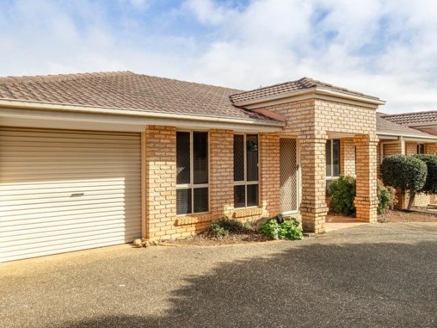 Conveniently Located and close to the CBD