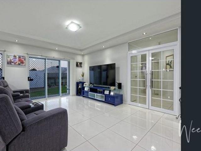 CONVENIENTLY LOCATED IN QUIET CUL DE SAC IN MILLBANK!