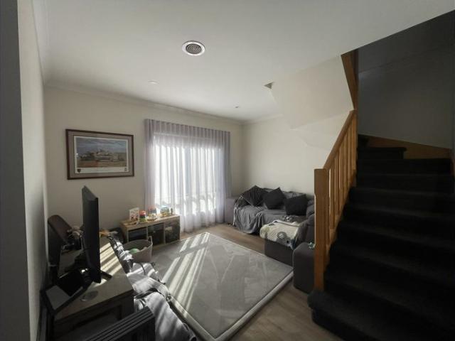 CONVENIENTLY LOCATED & LOW MAINTENANCE