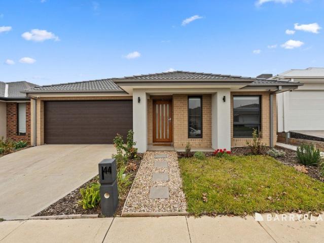 Conveniently Located Modern Family Home