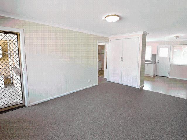 Conveniently Located One Bedroom Unit