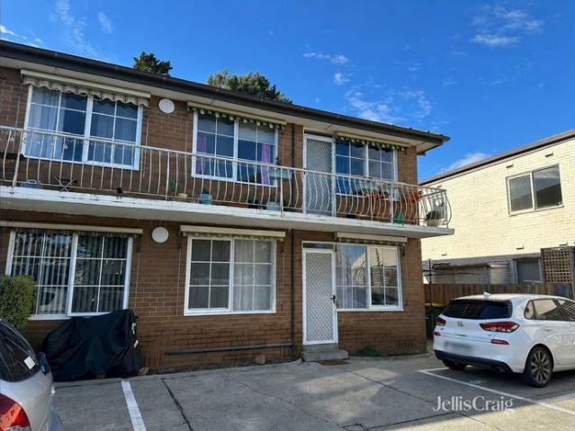 Conveniently Located One Bedroom Apartment