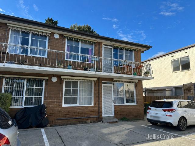 Conveniently Located One Bedroom Apartment