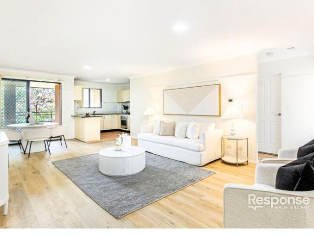 Conveniently located Refurbished Home Unit