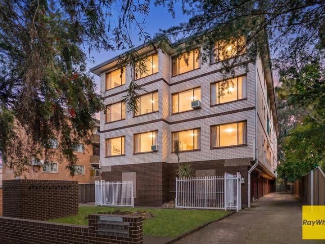 Conveniently Positioned Apartment Living