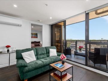 Convenience And Easy Living One Bedroom Apartment
