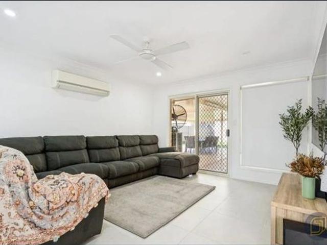 Convenience, Comfort & a Huge Outdoor Entertaining Area!