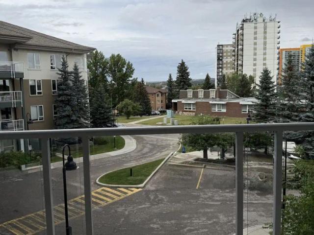 Convenience Made Condo in Varsity! — 1 Bedroom Condo Unit