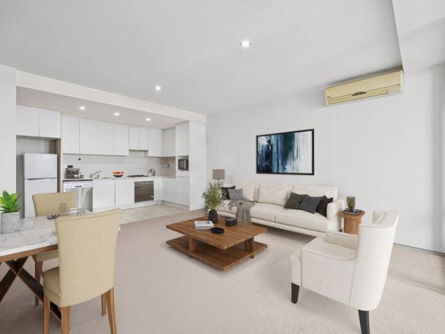 CONVENIENCE | SOUGHT AFTER LOCATION | RESORT STYLE LIVING