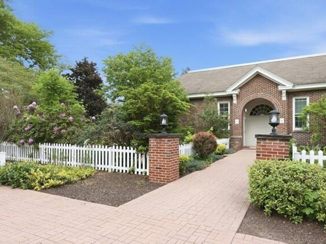Converse St Apt,longmeadow, Condo For Sale