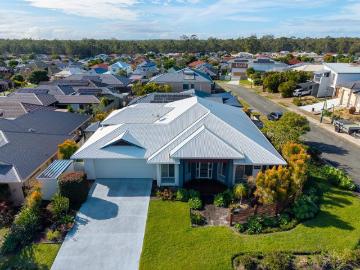Conveniently positioned family home!